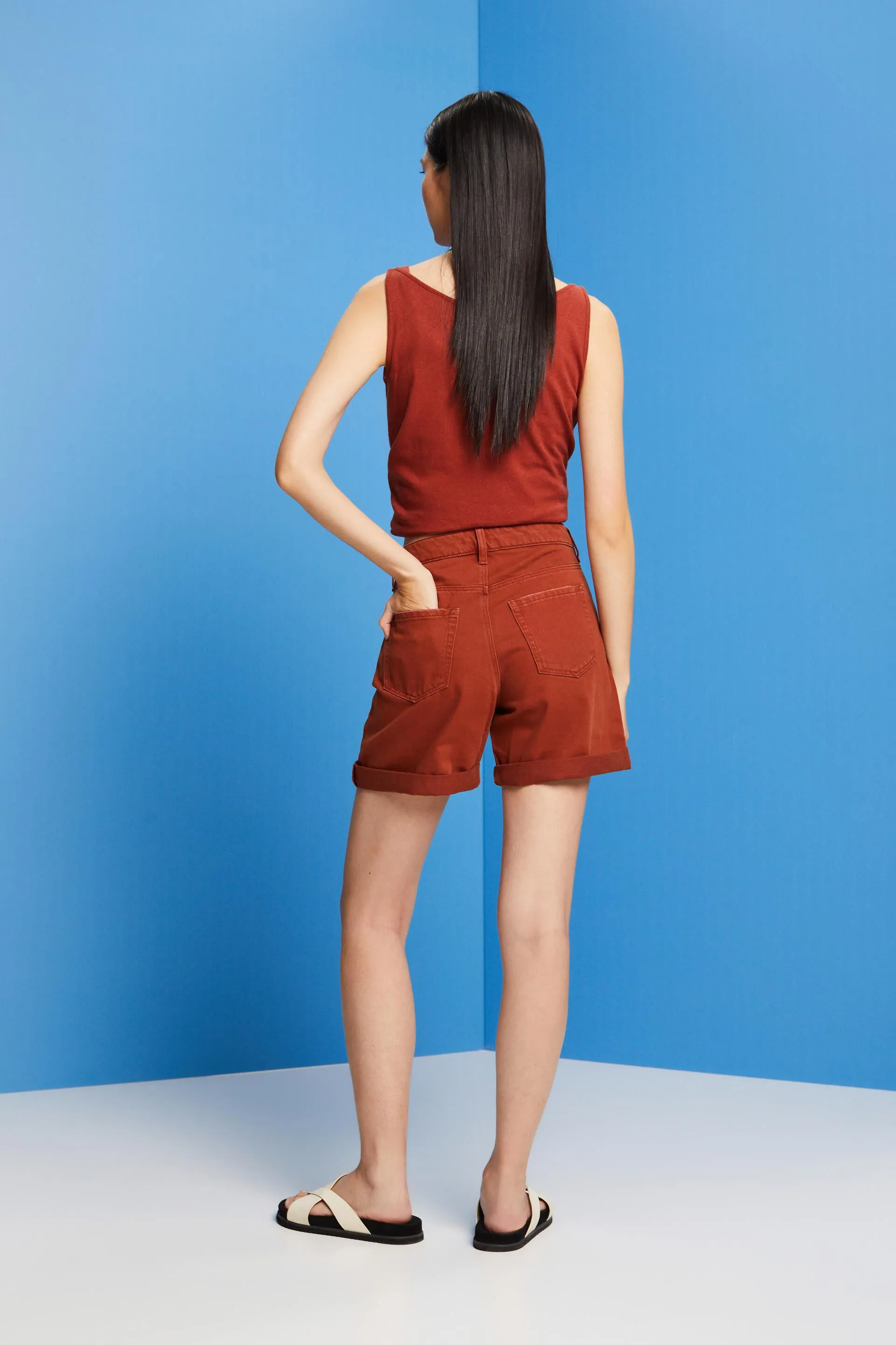 Shorts in denim a vita alta con bordo arrotolato